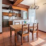 Charm House - Center Oasis W/ Private Garden *