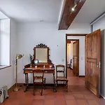 Charm House - Center Oasis W/ Private Garden