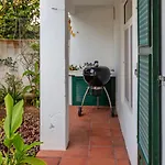 Charm House In The Heart - Azorean Butler Apartment