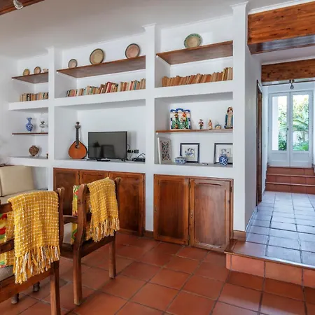 דירה Charm House In The Heart - Azorean Butler