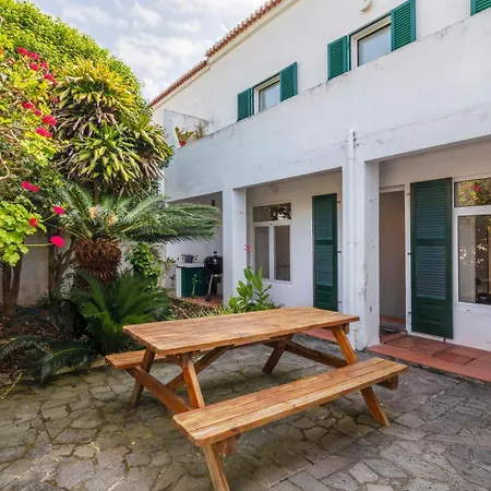 דירה Charm House In The Heart - Azorean Butler