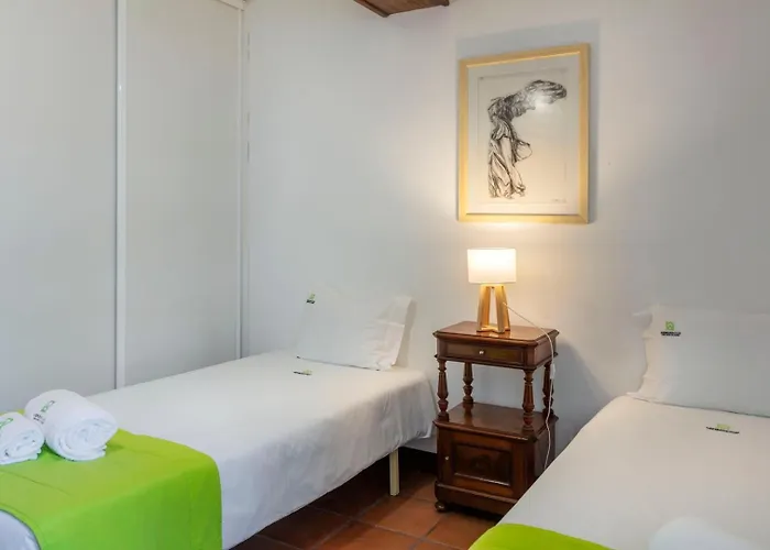 아파트 Charm House In The Heart - Azorean Butler *