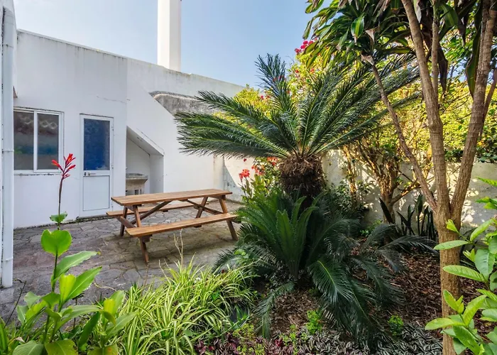 아파트 Charm House In The Heart - Azorean Butler